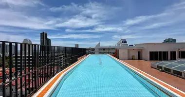 2 room apartment in Pattaya City, Thailand