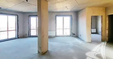 Apartamento 3 habitaciones en Kobriny, Belarús