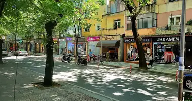 Shop 102 m² in Tirana Municipality, Albania