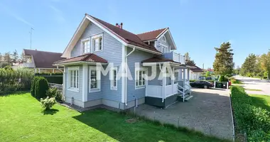 Haus 6 zimmer in Verwaltungsgemeinschaft Helsinki, Finnland