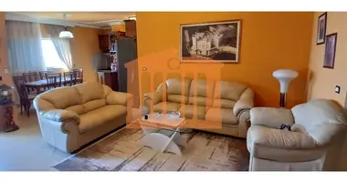 Квартира 3 комнаты в Дуррес, Албания