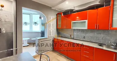 Квартира 3 комнаты в Мухавецкий сельский Совет, Беларусь