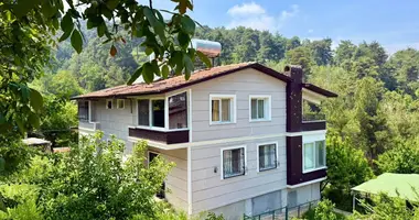 Villa 3 bedrooms in Mezitli, Turkey
