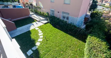 2 bedroom apartment in Bordighera, Italy