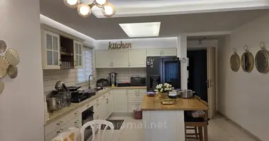 4 room apartment in Ashkelon, Israel
