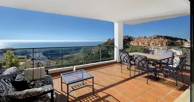 Apartamento 3 habitaciones en Mijas, Španjolska