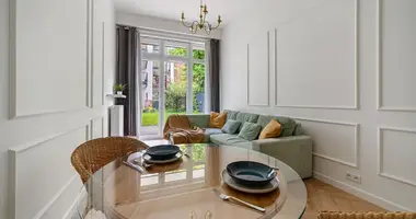 Appartement 2 chambres dans Varsovie, Pologne