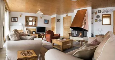 Chalet 6 bedrooms in Courchevel, France