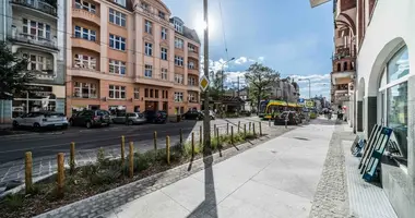 Mieszkanie 5 pokojów w Poznań, Polska