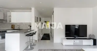 Wohnung 3 zimmer in Verwaltungsgemeinschaft Helsinki, Finnland