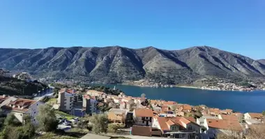 Квартира 2 спальни в Доброта, Черногория