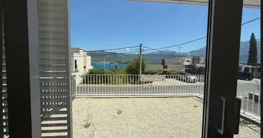 Dom w Lustica, Czarnogóra