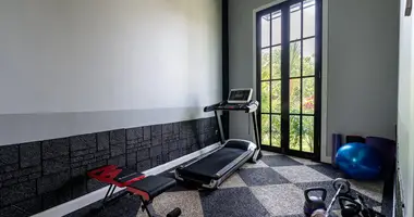 Wohnung 5 Schlafzimmer in Dalung, Indonesien