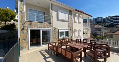 Villa 4 bedrooms in Kargıcak, Turkey