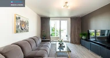 Apartamento 3 habitaciones en Šiauliai, Lituania