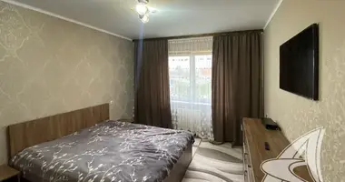 Mieszkanie 3 pokoi w Muchaviecki sielski Saviet, Białoruś