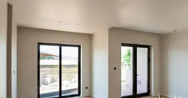 Wohnung in Tivat, Montenegro