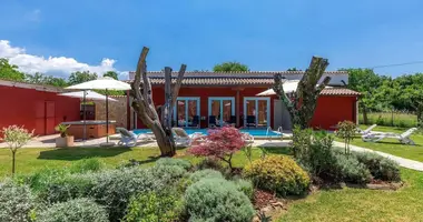 Villa 5 bedrooms in Umag, Croatia