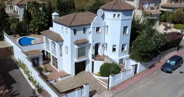 Haus 4 Schlafzimmer in Mijas, Spanien