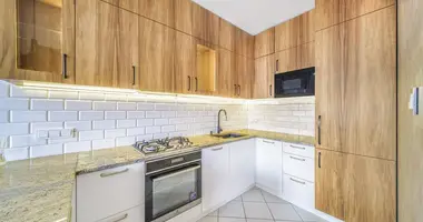 Gewerbefläche 91 m² in Warschau, Polen
