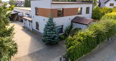 Дом в Rokietnica, Польша