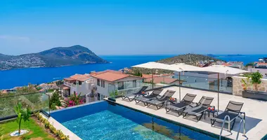 Villa 4 chambres dans Kas, Turquie