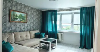 Apartamento 3 habitaciones en Maryina Horka, Belarús