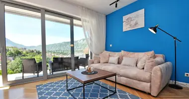 Wohnung 2 zimmer in Dobrota, Montenegro