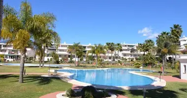 2 bedroom apartment in San Pedro Alcantara, Spain