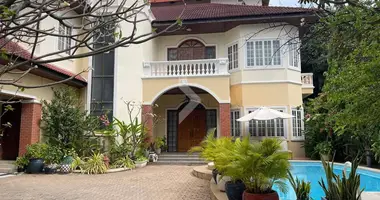 villa de 7 chambres dans Sangkat Boeung Kak Ti Pir, Cambodge