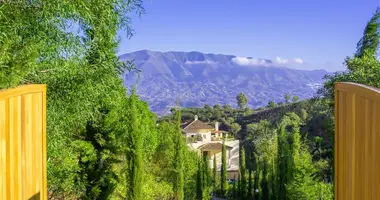Wohnung in Marbella, Spanien