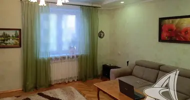 Wohnung 3 zimmer in Muchaviecki sielski Saviet, Belarus