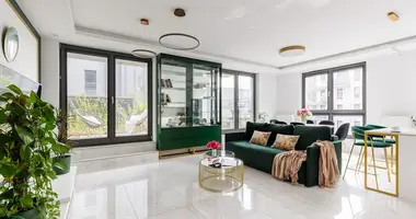 1 bedroom apartment in Warsaw, Poland