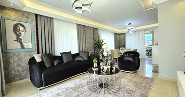 Квартира 4 комнаты в Оба, Турция