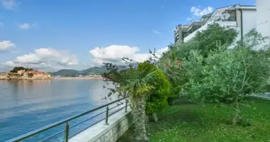 Отель 1 700 м² в Свети-Стефан, Черногория