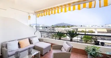 Apartamento 2 habitaciones en San Pedro Alcantara, Španjolska