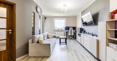 Квартира 2 комнаты в Варшава, Польша