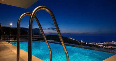 Apartamento 5 habitaciones en Alanya, Turquía