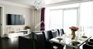 Apartamento 3 habitaciones en Riga, Letonia