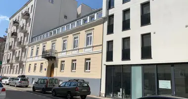 Gewerbefläche 175 m² in Warschau, Polen