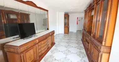 4 bedroom apartment in Malaga, Spain