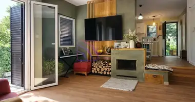 Apartamento 1 habitación en Petrovac, Montenegro