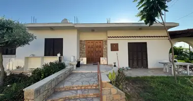 Casa 3 habitaciones en Chloraka, Chipre
