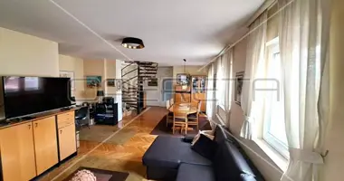 Apartamento 4 habitaciones en Zagreb, Croacia