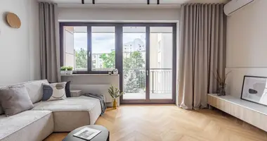 Mieszkanie 2 pokoi w Warszawa, Polska