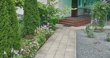 Casa en Hieraniony, Belarús