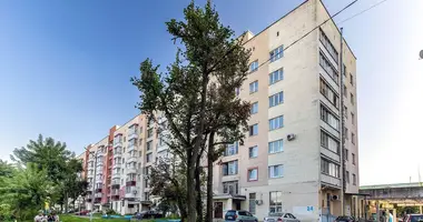 Apartamento 3 habitaciones en Maguilov, Belarús