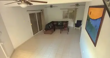 4 bedroom apartment in Kato Polemidion Municipality, Cyprus