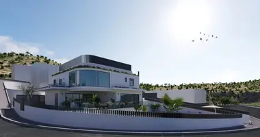 Villa 4 bedrooms in Palodeia, Cyprus