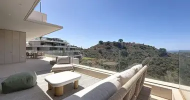 3 bedroom apartment in Benahavis, Spain